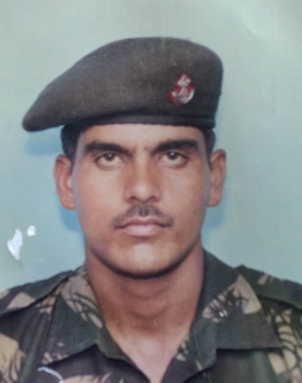 martyr hemraj family said government should free army for action