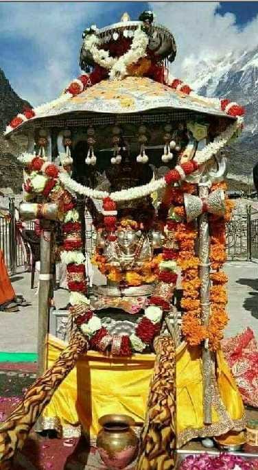 Baba Kedar Doli reached kedarnath