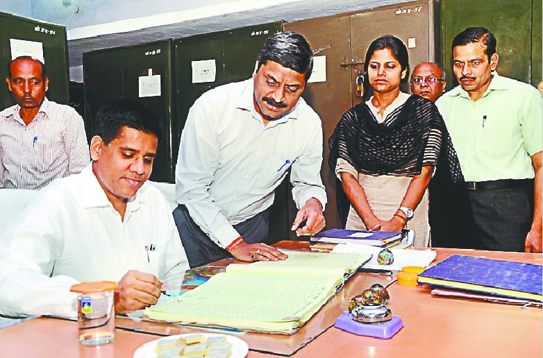 DM Gaurishankar Priyadarshi takes charge