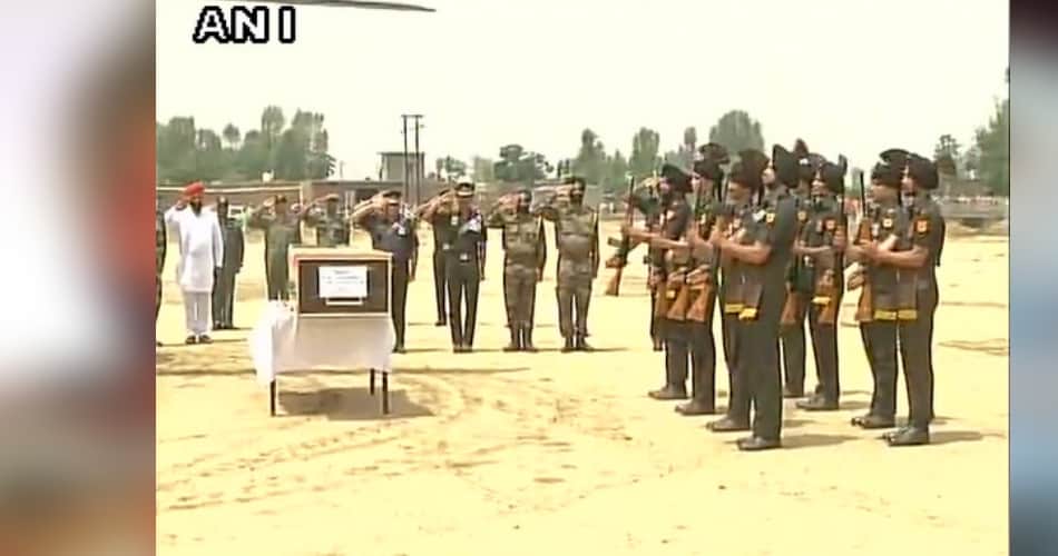 JCO paramjit singh dead body reached at home, martyred in ceasefire violation in poonch 