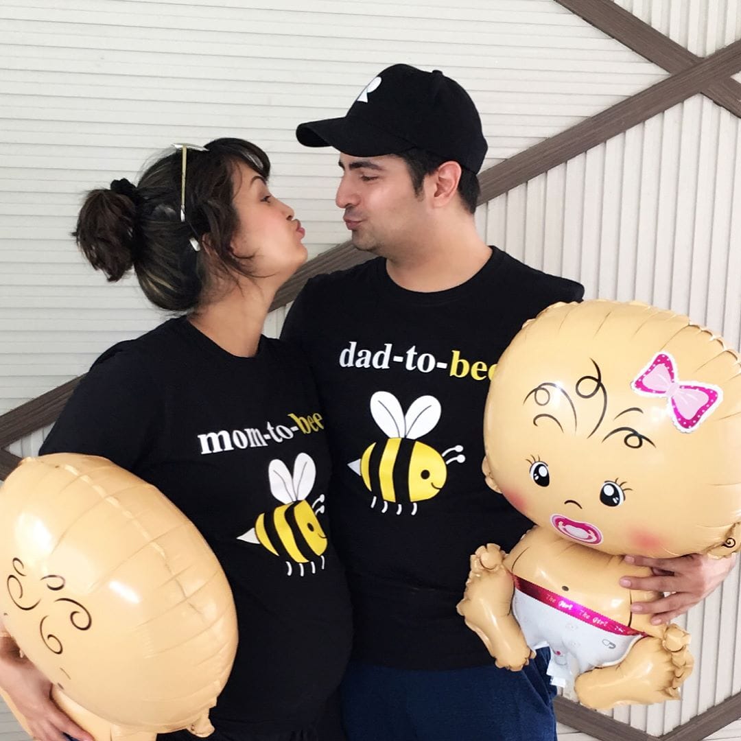 nisha rawal's awesome pics in baby bump