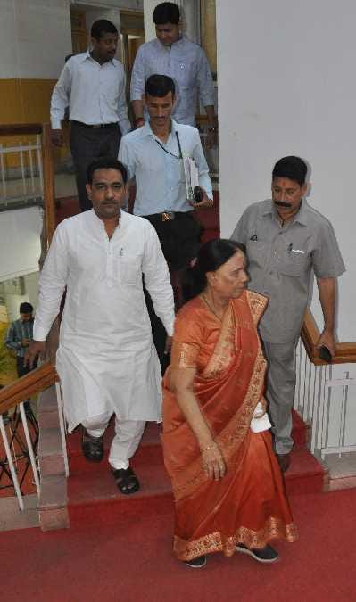 opposition leaders walkout from uttarakhand assembly