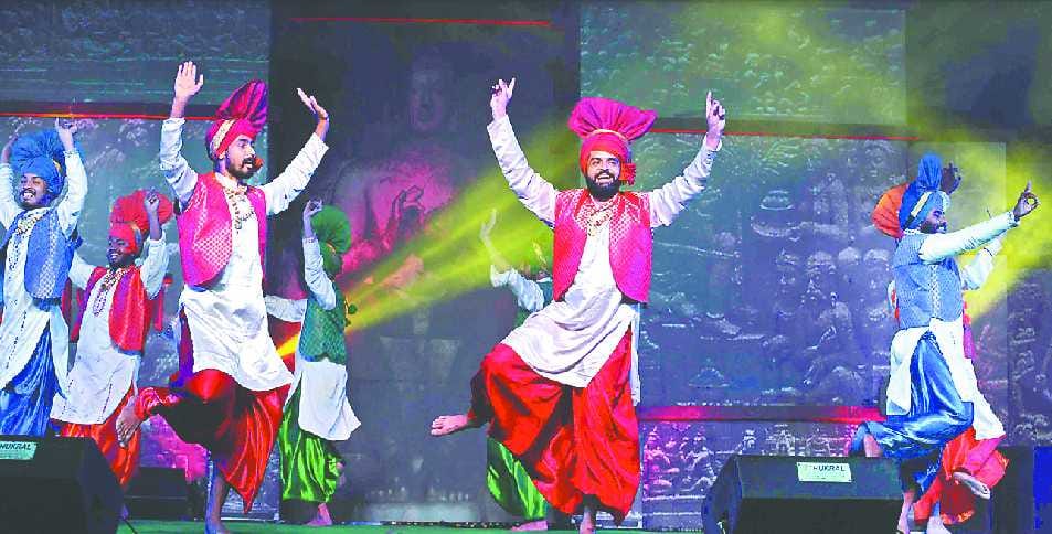Folk arts performance in virasat 2017