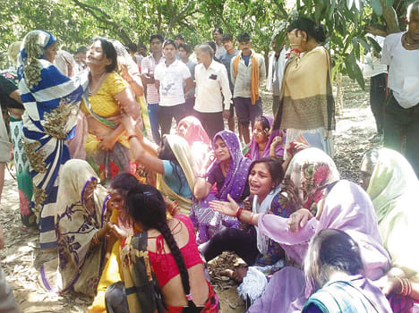 The body of the young man was thrown into the garden