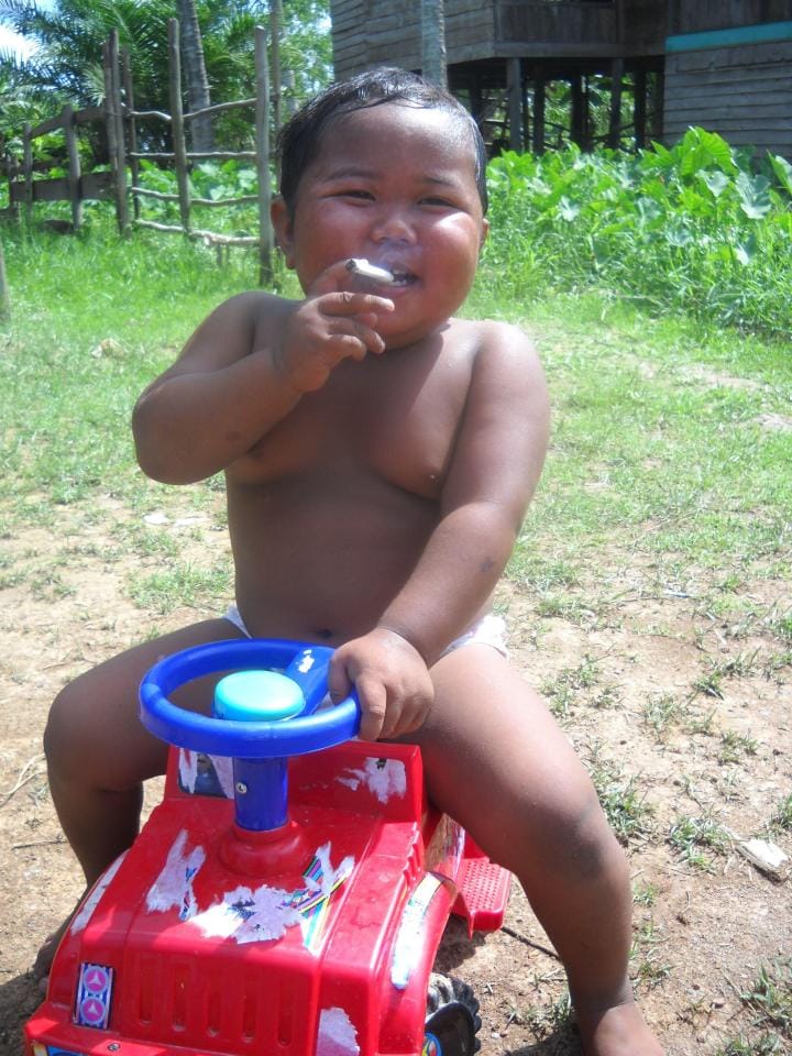 two-year-old with a 40 A DAY smoking habit, he is now 9