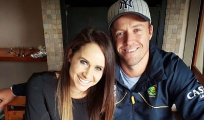  RCB’s AB de Villiers reveals that  he would pen down love letters in his school days 