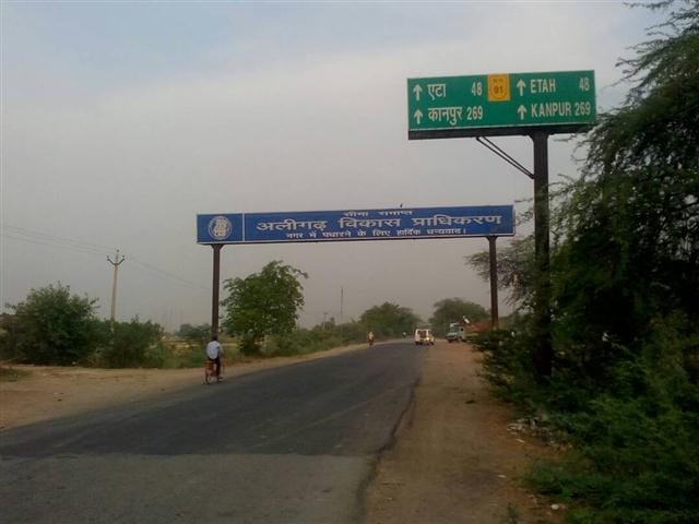  Acquisition of land to make Aligarh-Kanpur GT Road a forelane