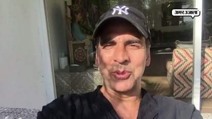 AKSHAY KUMAR POST VIDEO ON FB URGES STUDENTS NOT TO COMMIT SUICIDE