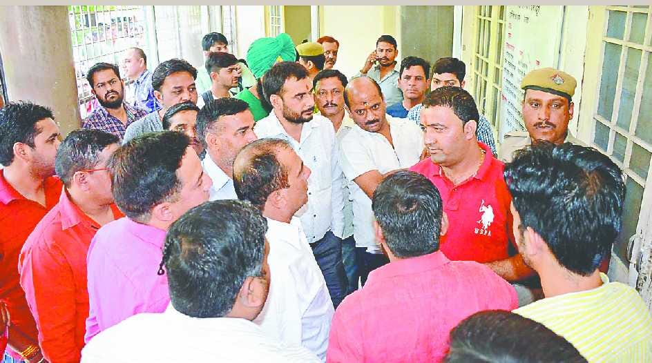 fraud in the allotment of liquor contracts in Doon
