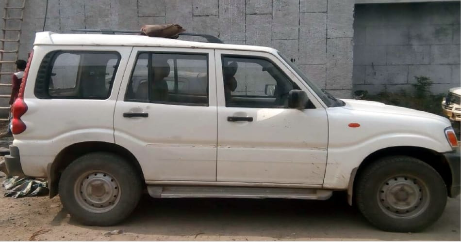 suspicious car found from pathankot