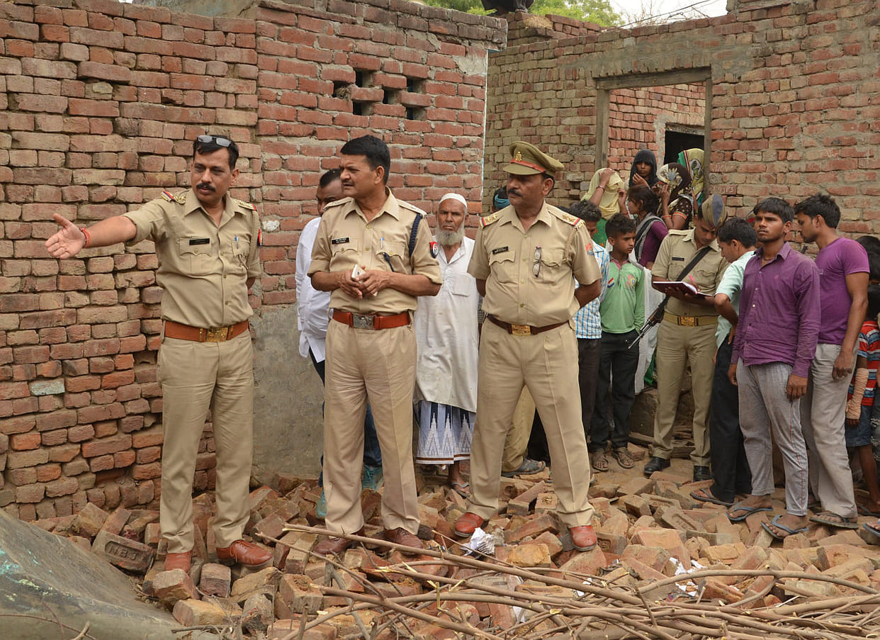 Explosion while making crackers, death of old man.