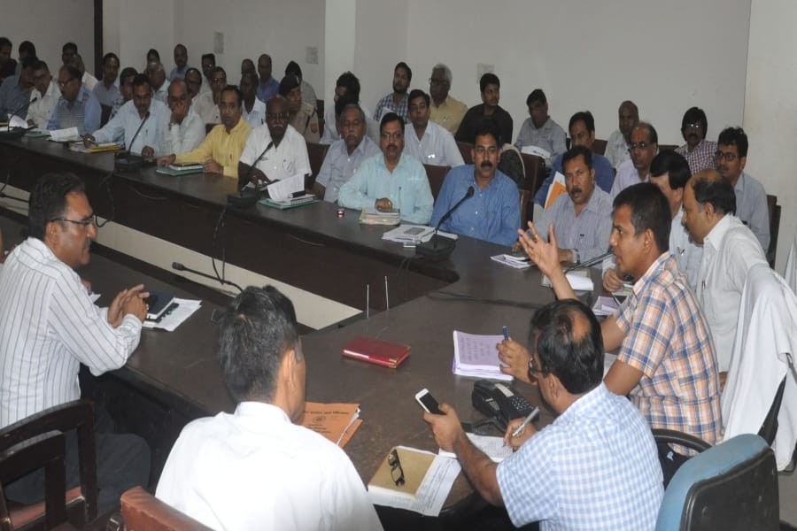 meeting of officers begin due to cm inspection in agra