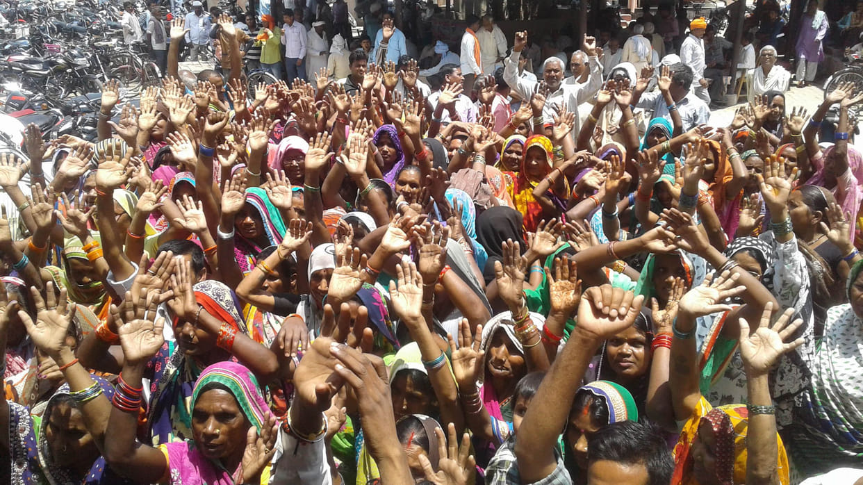 People of three villages performed memorandum