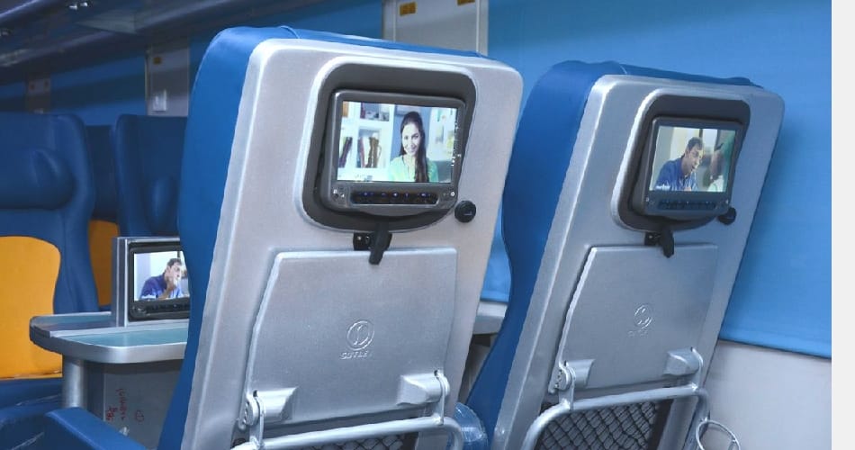 tejas express will be best option for passengers of rajdhani express