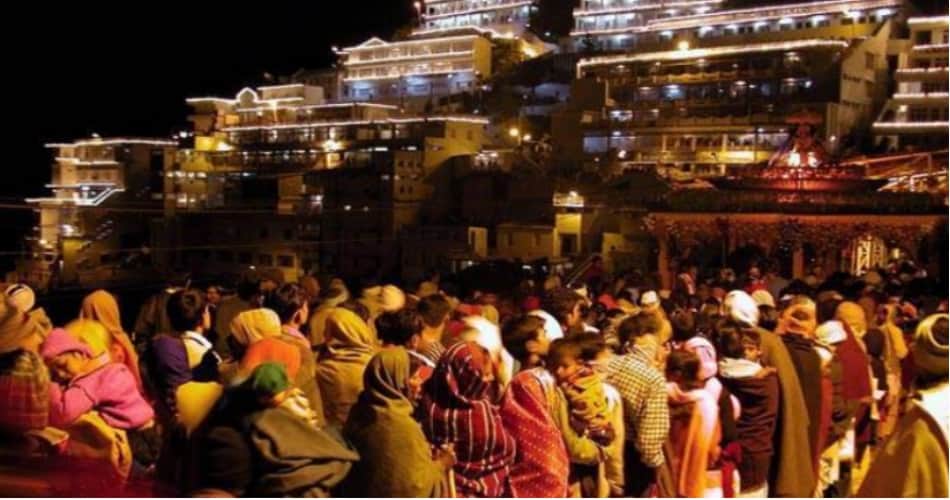 delhi amritsar jammu flight  for vaisho devi pilgrimage by indigo from amritsar airport