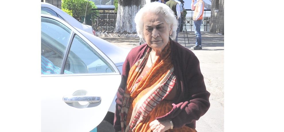 Senior Congress leader Vidya Stokes admitted to Fortis hospital in Chandigarh 