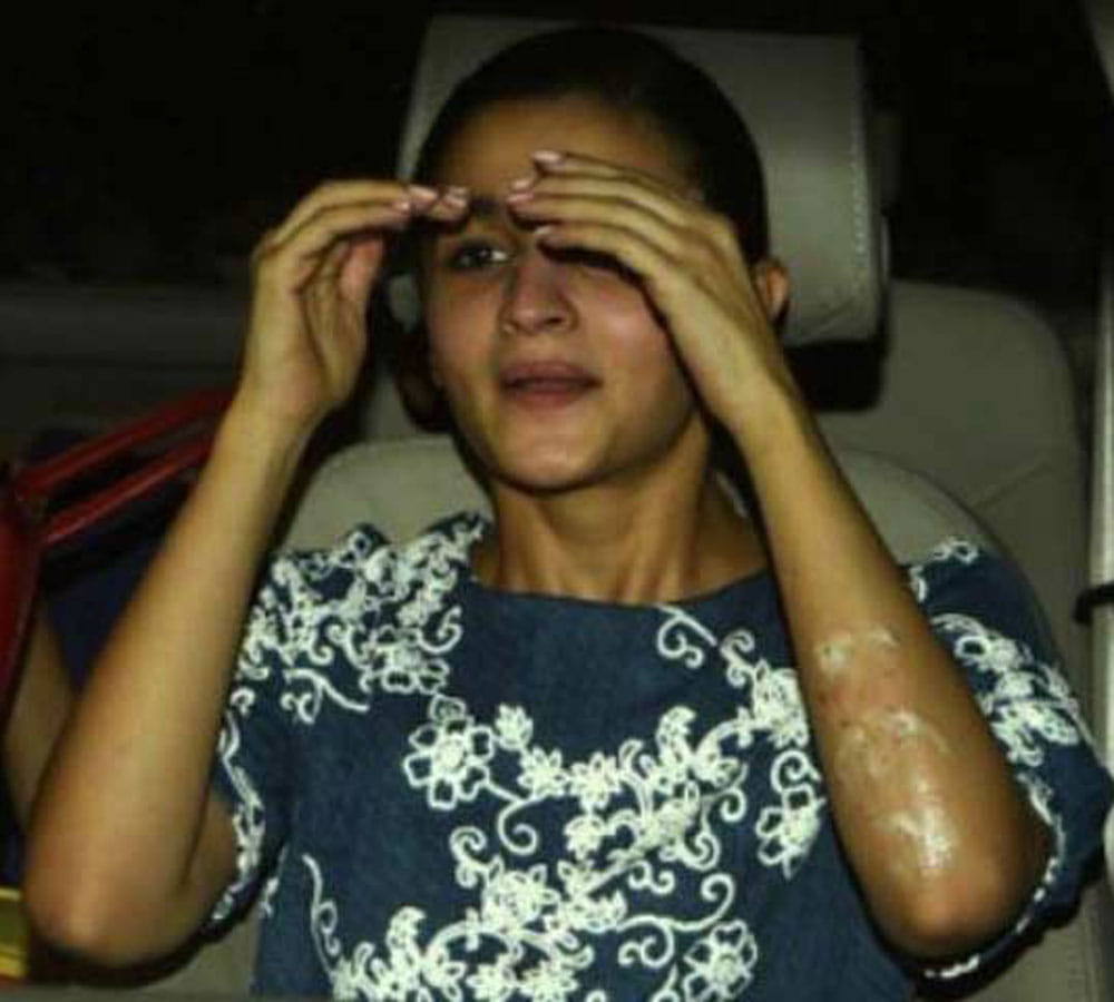 Alia Bhatt Have An Angry Encounter With Fans At The Gym
