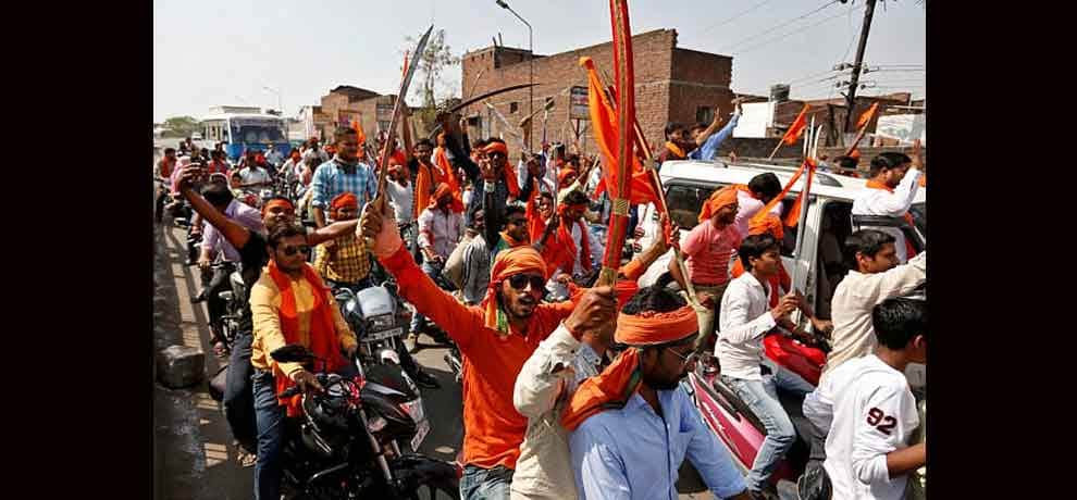 yogi's hindu yuva vahini allegedly  killed a muslim man and tension evolved in bulandshahr in pahasu