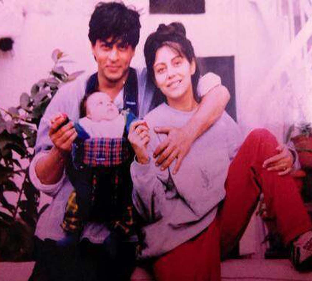 When Shah Rukh Khan spent a night at railway station for Gauri Khan