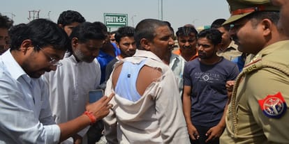 Fighting in Farmers and Officers, firing between fierce battles, tension