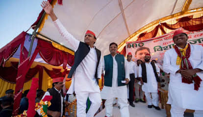 smajwadi party war flashback