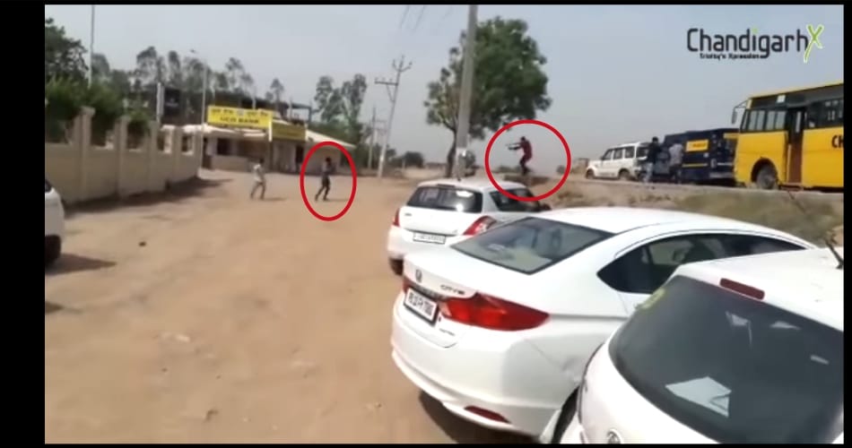 Bikers gang looted the merchant
