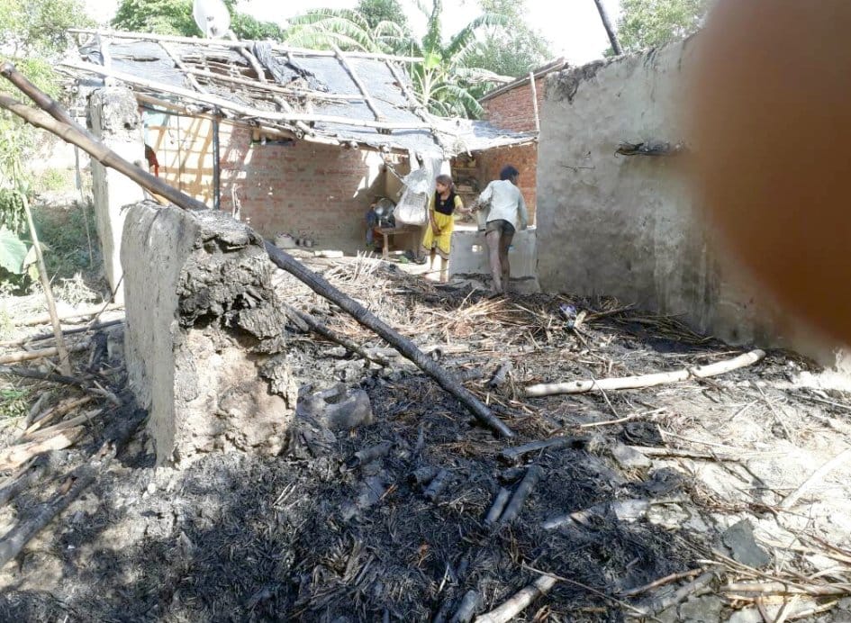 Four houses burnt by fire in Mudapasi and Bhulaiyakheda