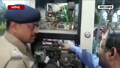 Administrative team examined the machine of petrol pump in Aligarh