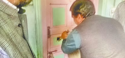 Leopard enters bedroom of Shimla resident, caught