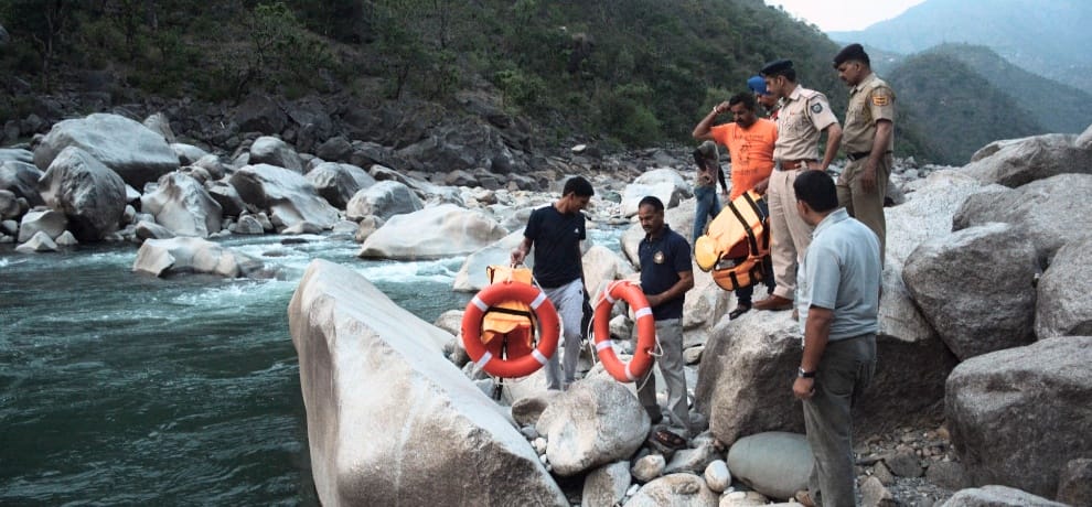 Boy drowns in beas river while taking selfie