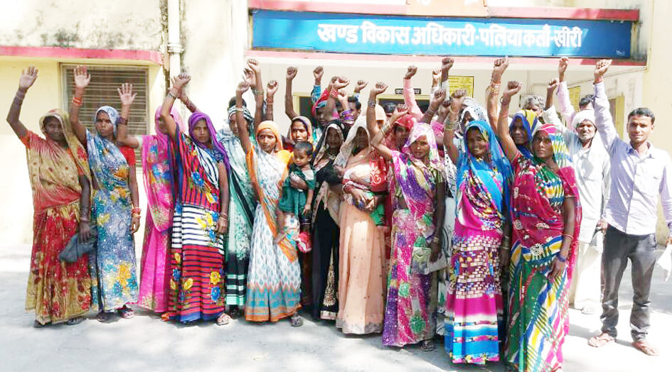Women get angry with MNREGA if they do not get the proposed money