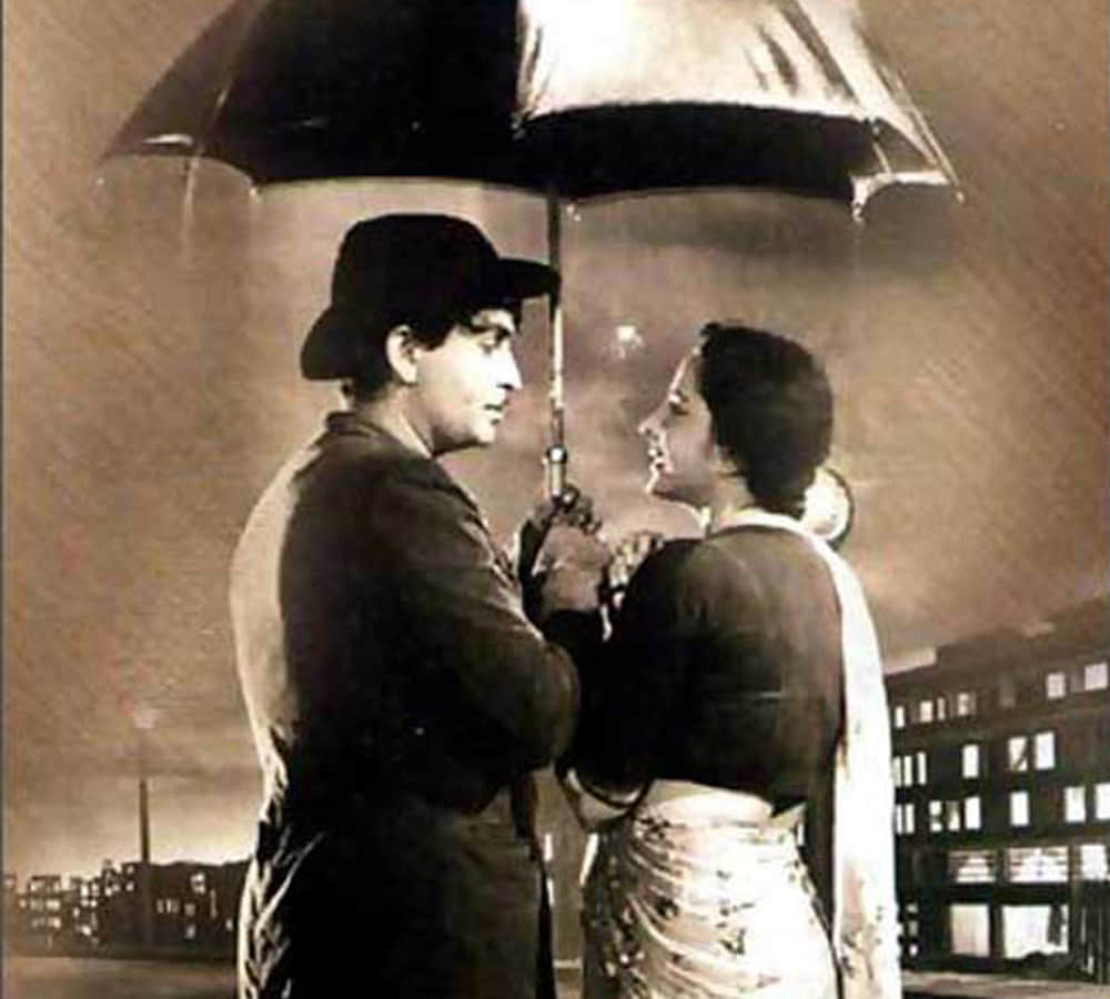 Raj Kapoor born in Pakistan,  first Nude Scene was seen in the film