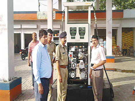 One nozzle seal in Ervakatra, Loharpur