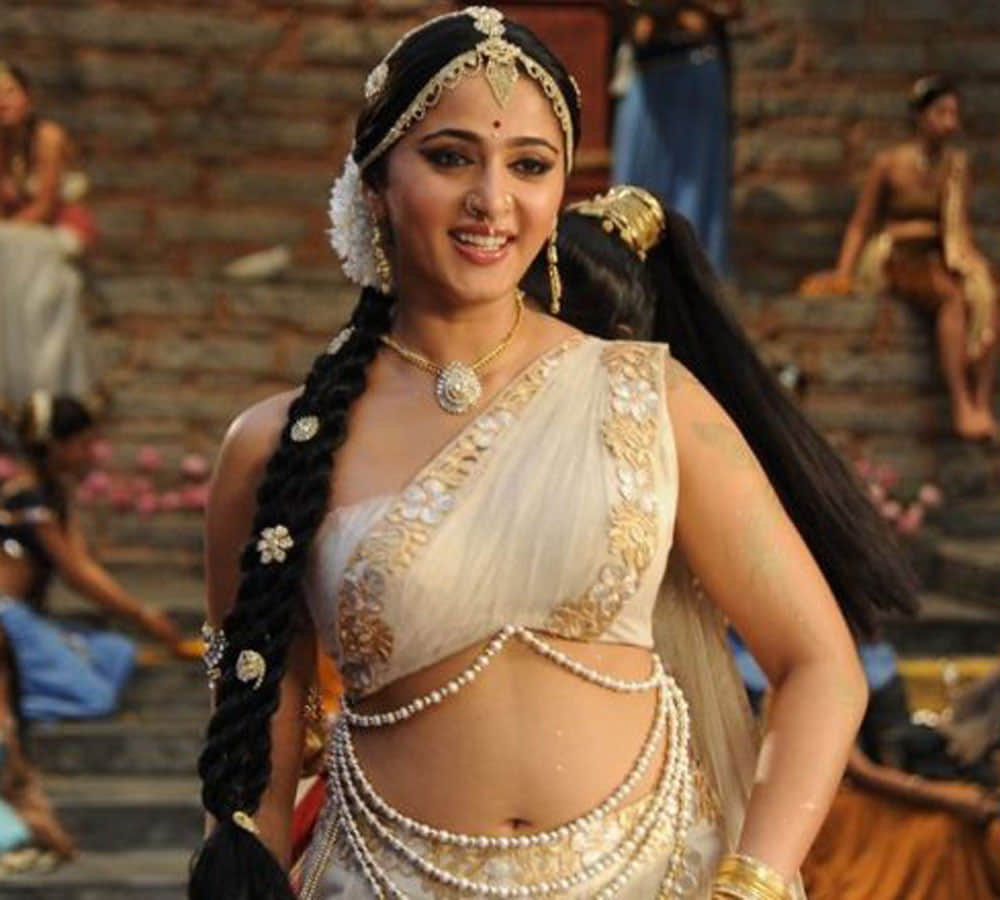 bahubali 2 actress anushka shetty former girlfriend of prabhas