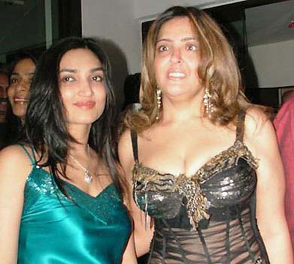 Hrithik Roshan after looking at his sister’s jaw dropping transformation