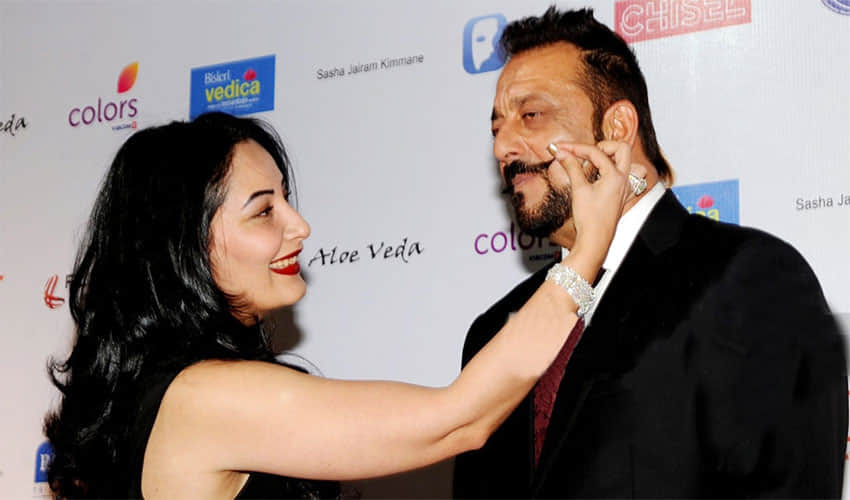 Bollywood Stars Who Choose Their Partners with Big Age Difference 