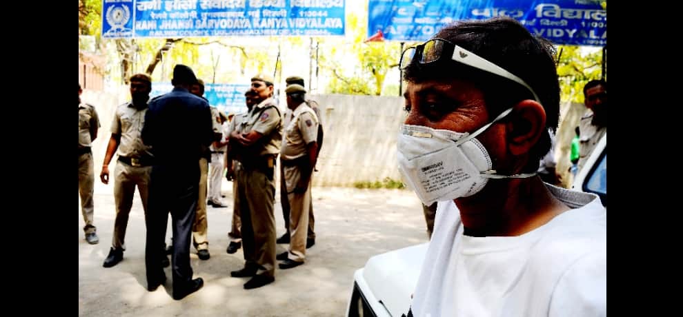 300 girl students taken ill due to chemical leakage in Delhi