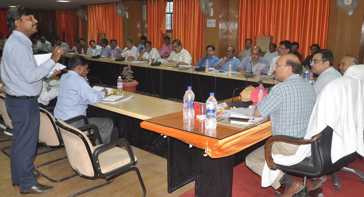 LED bulb will be established from Nausad to Kalesar