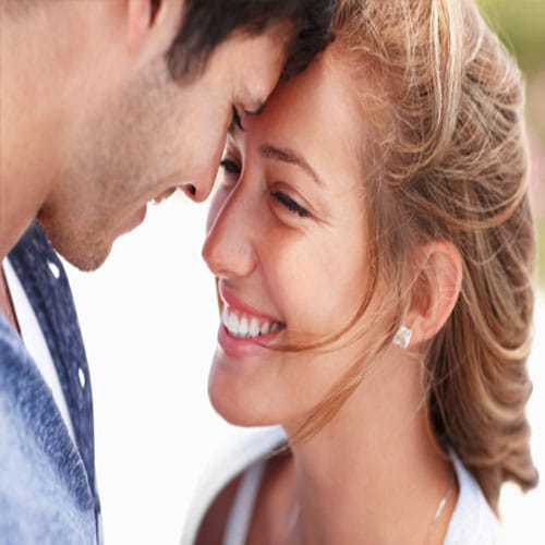 Messaging can help you to make your love bond strong