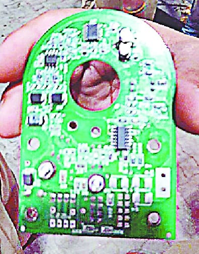 Johar became a chip master from radio mechanic
