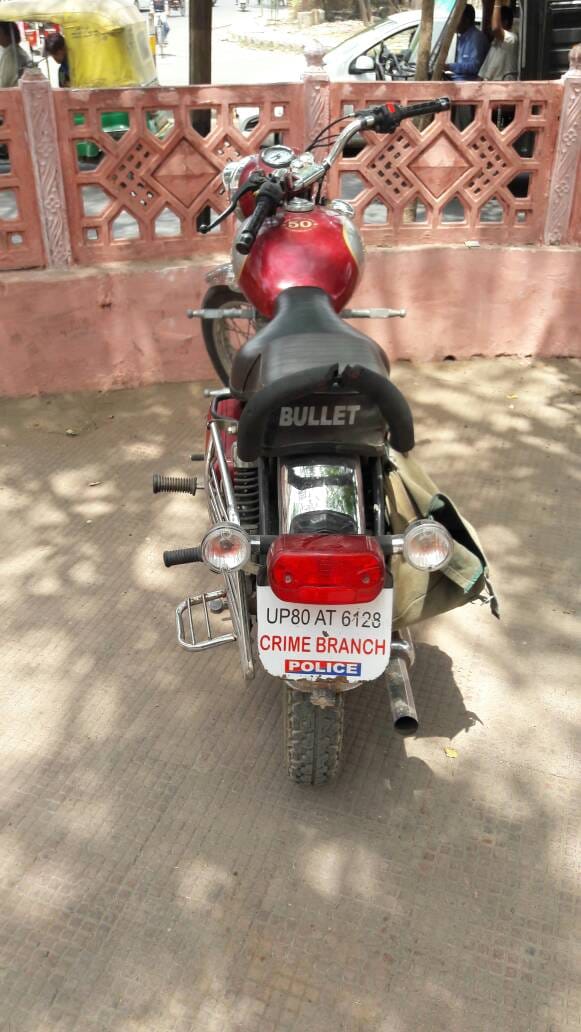 challan in agra over morphed number plate of bike
