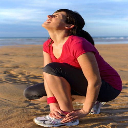  If your Knee makes Pops and Cracks Noise, then be careful!