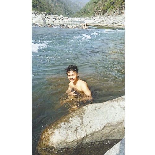 Haryana Boy drowns in beas river while taking selfie