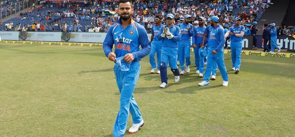 Champions Trophy: Virat kohli says i can not use MS Dhoni and Yuvraj Singh as player 