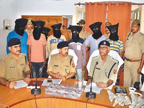 Police seized seven intruder robbers