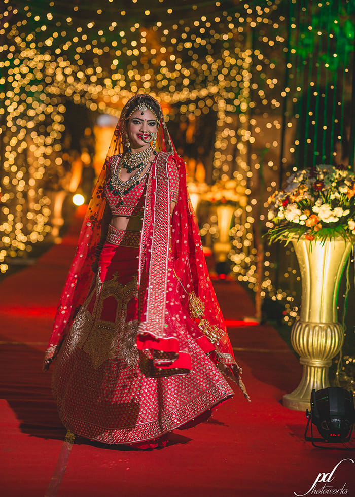 candid photos of pooja banerjee's marriage