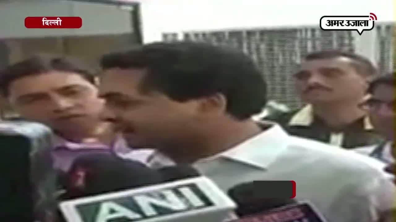 एलजी से मिलने पहुंचे कपिल मिश्रा