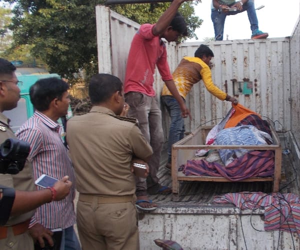 A man murdered his mother and sister in Lucknow.