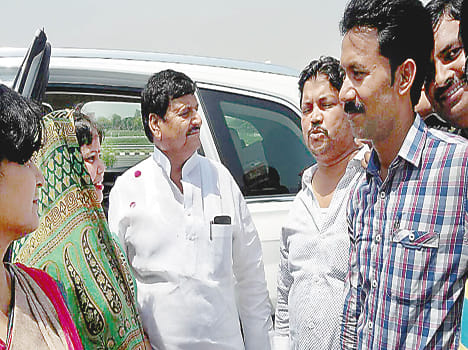 Akhilesh's Dictatorship Lucky SP