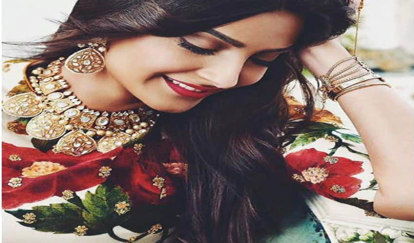 If you are confuse with your wedding lehenga, then peep into the Sonam Kapoor’s latest photoshoot